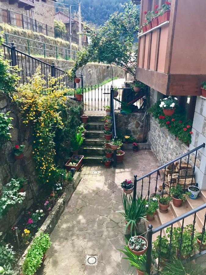 Apartamentos Rurales Los Nogales Косгайя Экстерьер фото